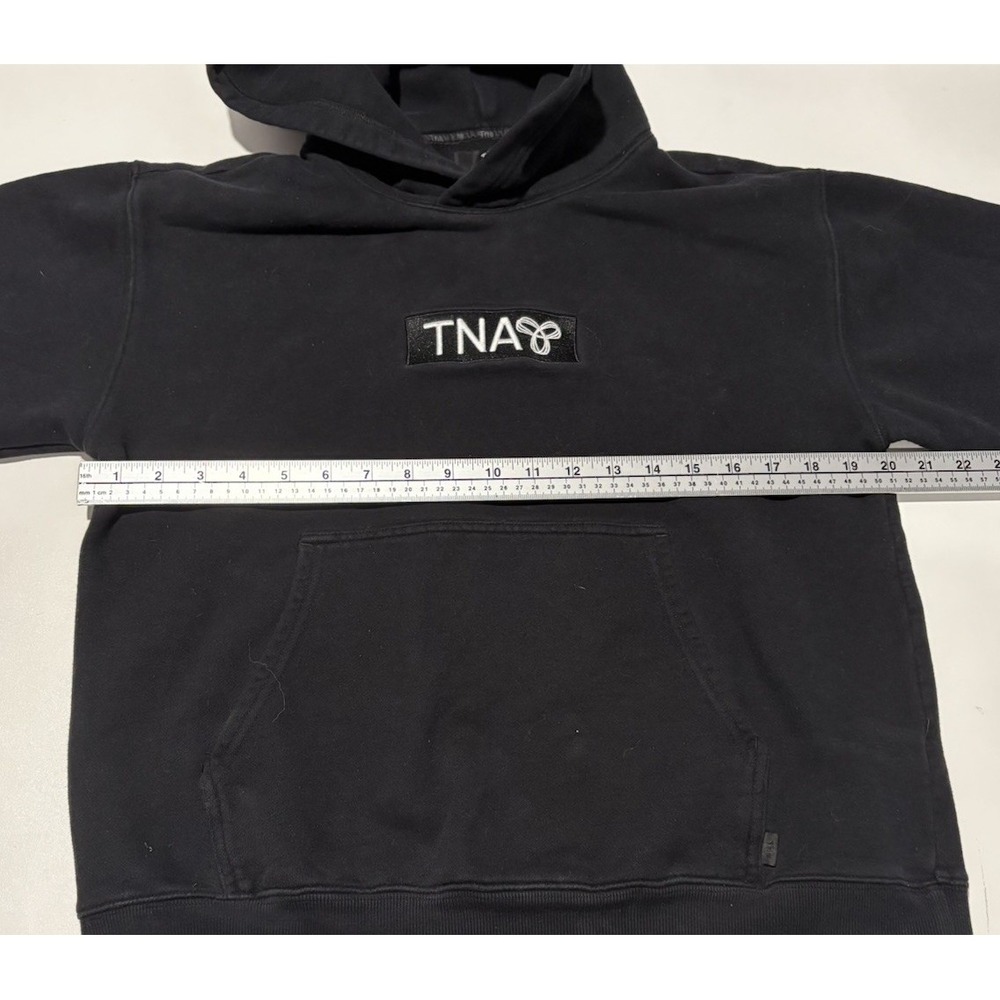 TNA Aritzia Cozy Black Hoodie Womens Medium, White Logo, Kangaroo Front Pocket. - Picture 4 of 6